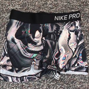 Multicolor Nike Pros
